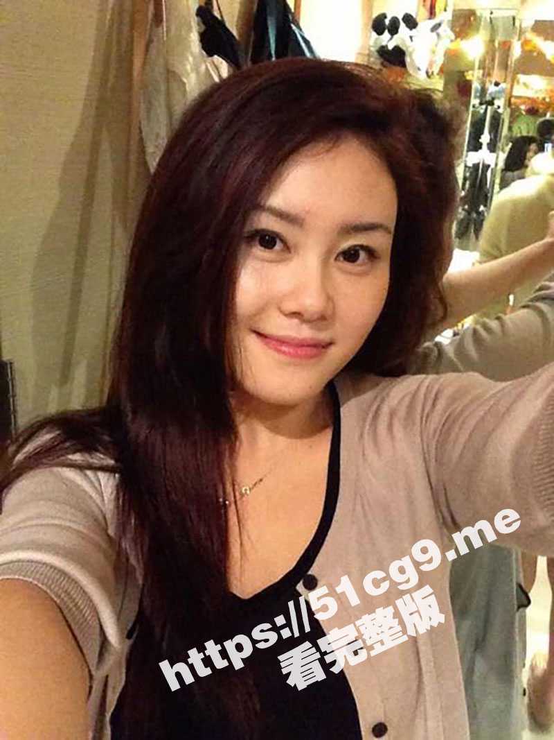 身材爆好的可爱大学妹子 给男友口交前先来一段热辣的艳舞助助兴 现在大学生活越来越好了！ - 51吃瓜网-51吃瓜网