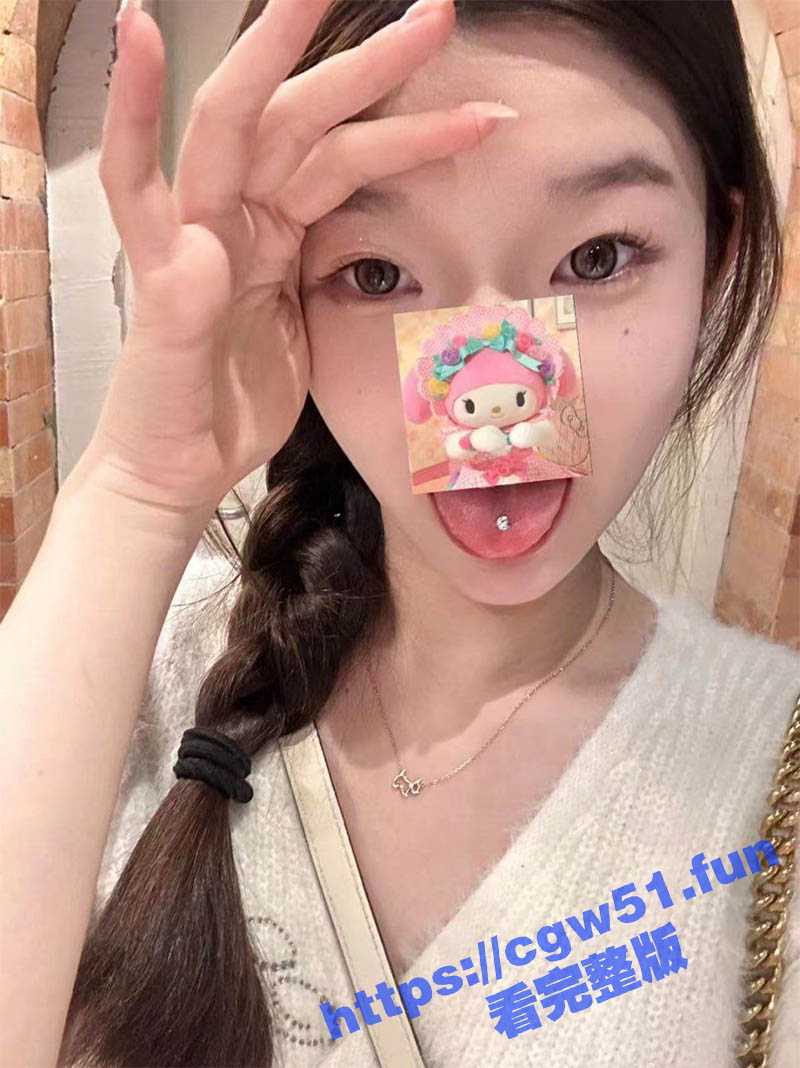 极品身材大学生妹子 在家自拍用震动棒乘骑自慰 勾引金主爸爸展示翘臀嫩穴 竟把自己插喷水了 - 51吃瓜网-51吃瓜网