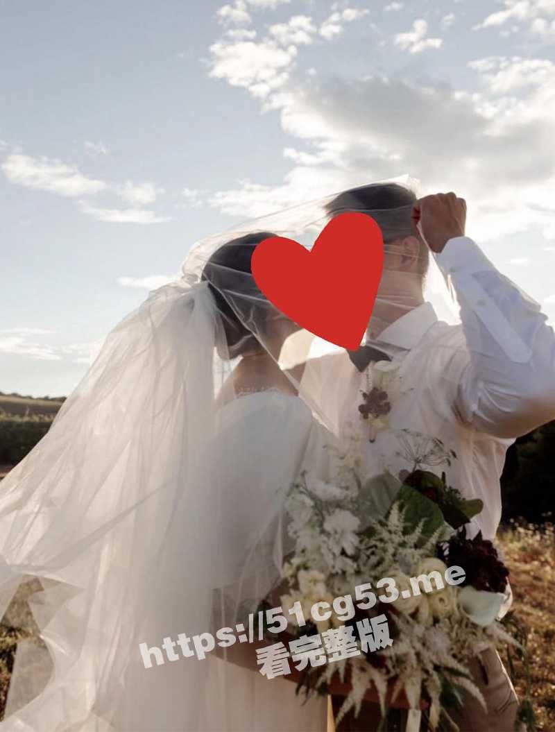 逼逼都肿了 你太会玩了 新婚骚弟媳 兄弟出差约操新婚不久的骚媳妇 半个小时操服骚弟媳 口活超一流 - 51吃瓜网-51吃瓜网