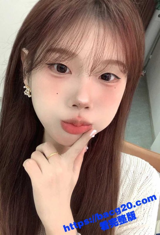 芜湖00后学生妹 孙孙 酒店约炮金主视频曝光 嫩舌乖巧伺候主人肉屌 绝美翘臀被疯狂后入 高潮连连-51吃瓜网