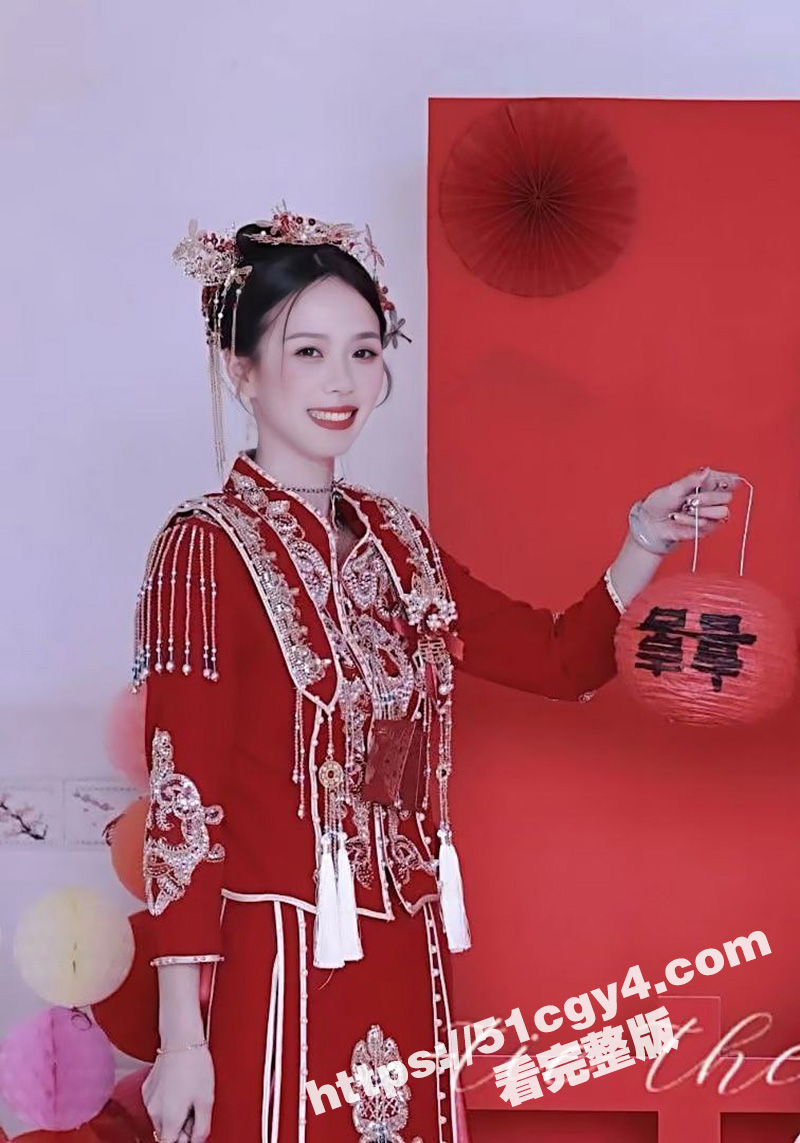 福建莆田骚浪人妻 方晶 卫生间对镜揉搓骚穴 和网友裸聊视频曝光！ - 51吃瓜网-51吃瓜网