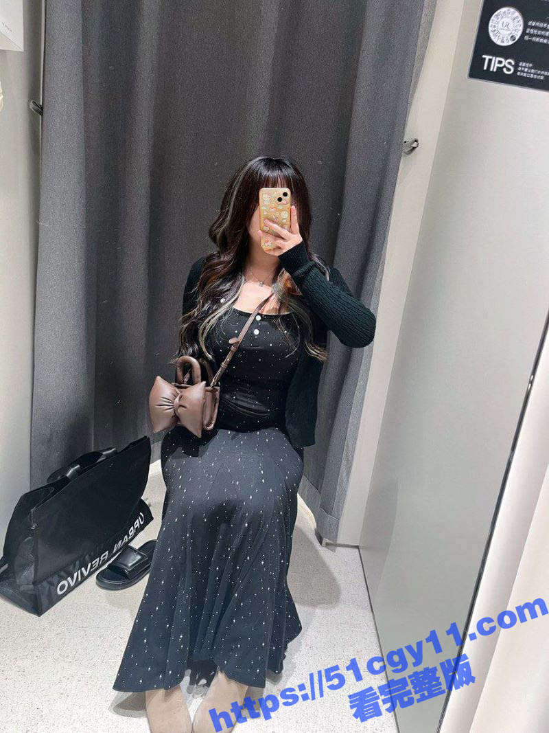 贵州铜仁母狗 江涵 不雅视频流出 核弹巨乳震惊眼球 炮友后入扇臀抓奶爆操 爽出天际！ - 51吃瓜网-51吃瓜网