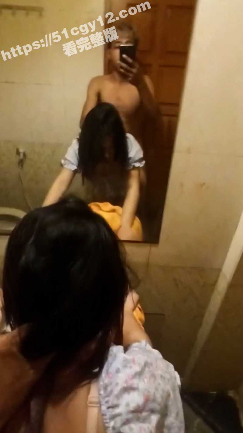 极品反差女大学生 被男友骗到酒店肆意调教 怼脸自拍圣水淋头 彻底沦为当代最野骚母狗！ - 51吃瓜网-51吃瓜网