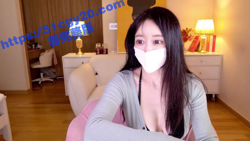 韩国顶流美女主播 hotseah 定制视频流出 全裸自慰大黑牛猛攻骚穴 淫水白浆止不住狂流！-51吃瓜网