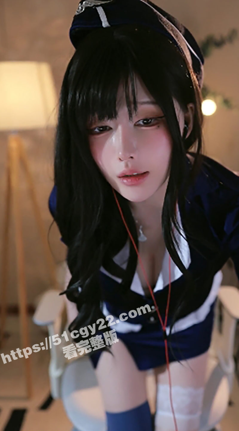 ASMR女神 雨教皇 剧情演绎 打翻饮品的空姐 我用的嘴给你擦干净好吗？声线骚到当场秒射！ - 51吃瓜网-51吃瓜网