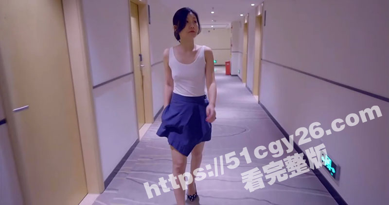 露出界知名网黄 Fullfive  宾馆全裸开门自慰 肆无忌惮的淫叫 高潮痉挛颤抖不止！-51吃瓜网