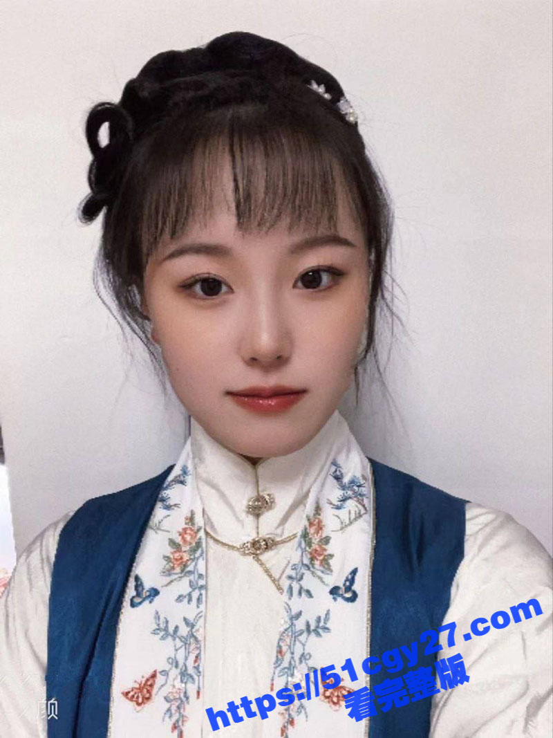 成都情侣私拍做爱视频泄密 超高颜值美女被男友调教成反差母狗 口交鸡巴的时候眼神魅惑 无套后入打桩！ - 51吃瓜网-51吃瓜网