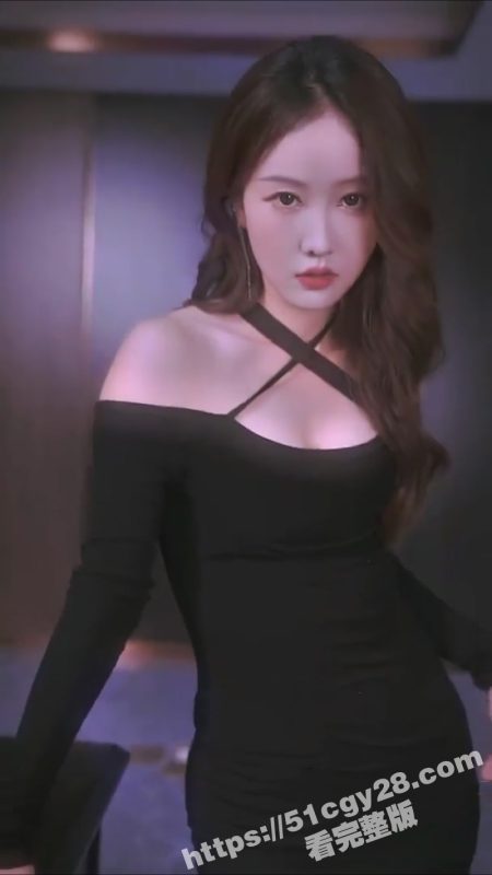 擦边短剧《我能偷听心声》小伙竟意外获得能偷听别人心声的超能力 从此靠读心术在办公室和卧室双线开挂！-51吃瓜网