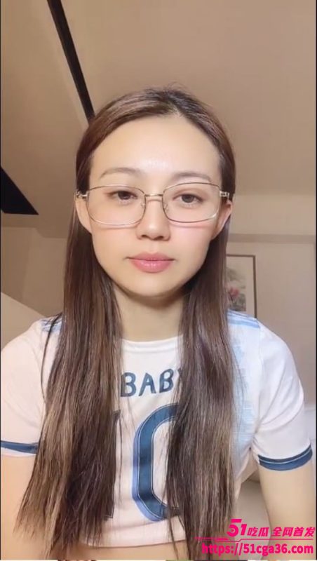 抖音极品骚母狗 希望之光女神 直播泄密 全裸舞蹈风情万种 跳蛋插逼高潮痉挛！-51吃瓜网