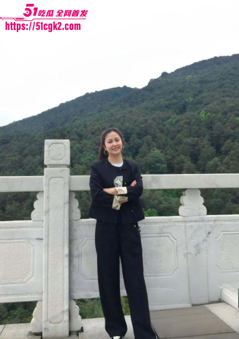 乱伦大神 王红妈妈 儿子精虫上脑 再次背着老爸调教亲妈 亲自给爸爸戴上了绿帽！ - 51吃瓜网-51吃瓜网