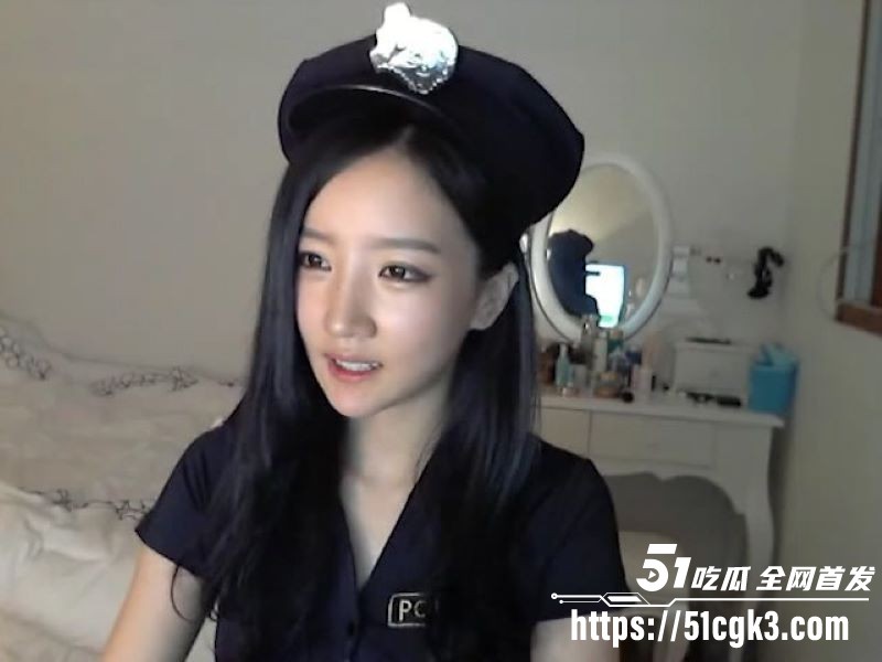 黄播鼻祖 朴妮唛 经典回归！录播合集重温千禧年回忆 性感的身姿撩人的眼神 挑逗十足！-51吃瓜网