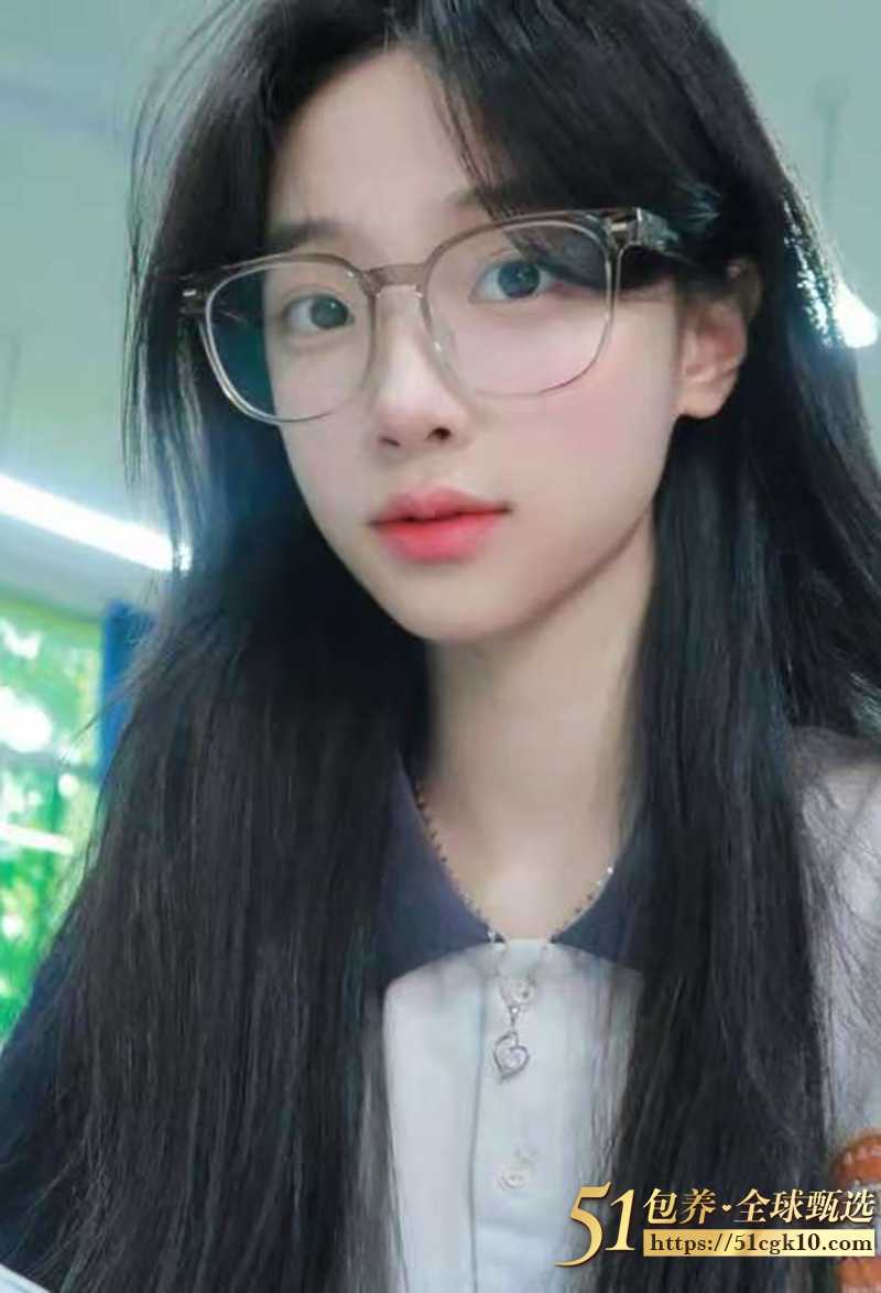 51包养 高端外围 | W1BJ090205 北京顶级白月光级学生妹 身材超级好 漫画腿 质量保真 假一罚十 - 51吃瓜网-51吃瓜网