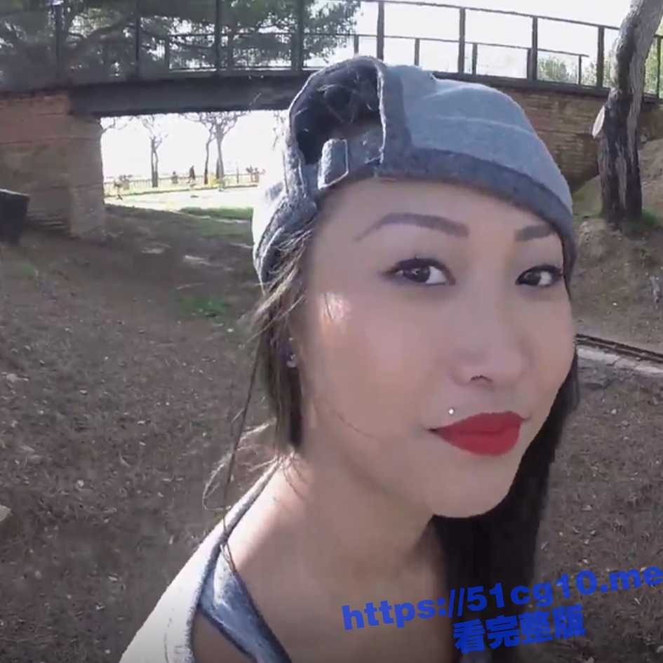 极品反差骚货 亚裔 李淑娟 户外游玩性致高涨 躲到隐蔽处与老外大屌激情啪啪吞精 - 51吃瓜网-51吃瓜网