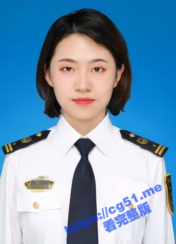 警花张津瑜传人！可能你觉得没机会 接触后就会发现警花私下原来也是骚的 还能给你表演警花变警犬-51吃瓜网