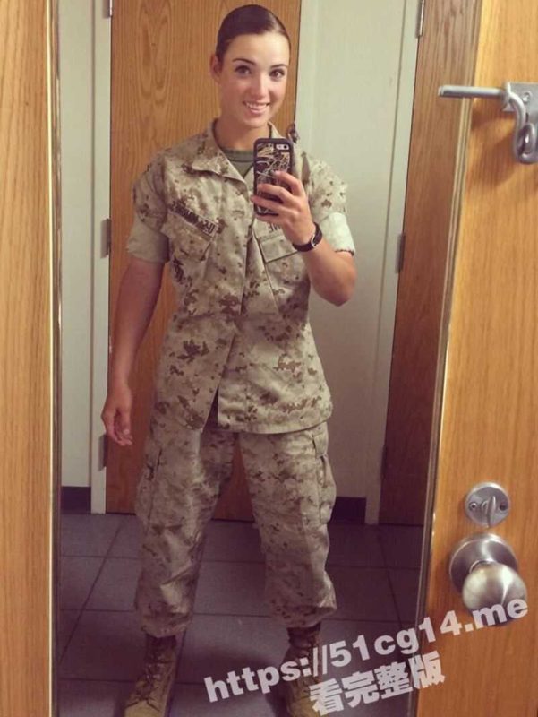美国原海军陆战队服役女兵 惠特尼·韦斯特盖特 在战场上凶悍无比 私下竟然这么喜欢大屌!-51吃瓜网