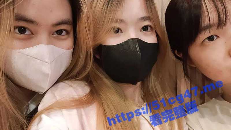 广州外语外贸大学 小骚逼每天去酒吧约炮 屁股都被打肿了 最后去给黑人当伴读 被黑鬼牵着狗绳操！-51吃瓜网