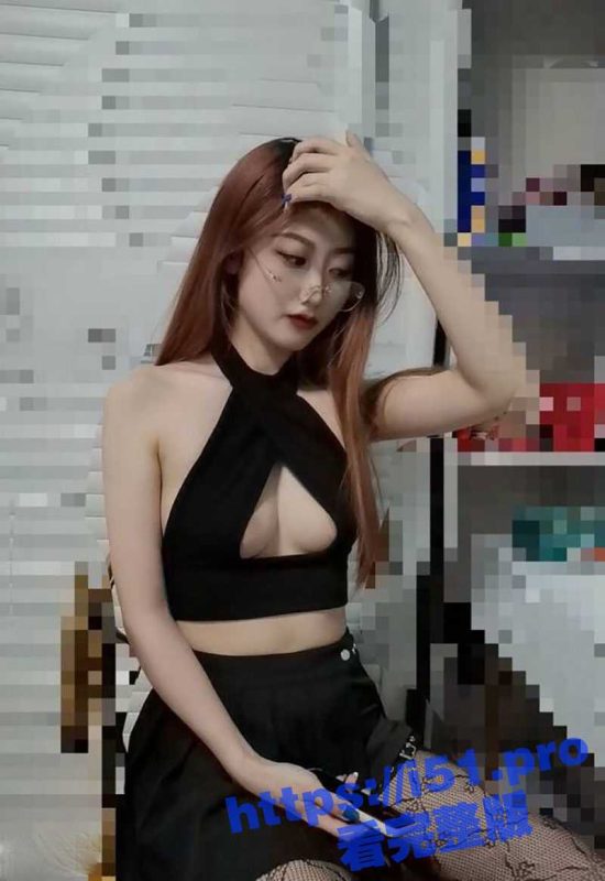 天津传媒学院校花 吴雨诺 献身富二代成为她的胯下母狗 女神也逃不过金钱的诱惑！-51吃瓜网