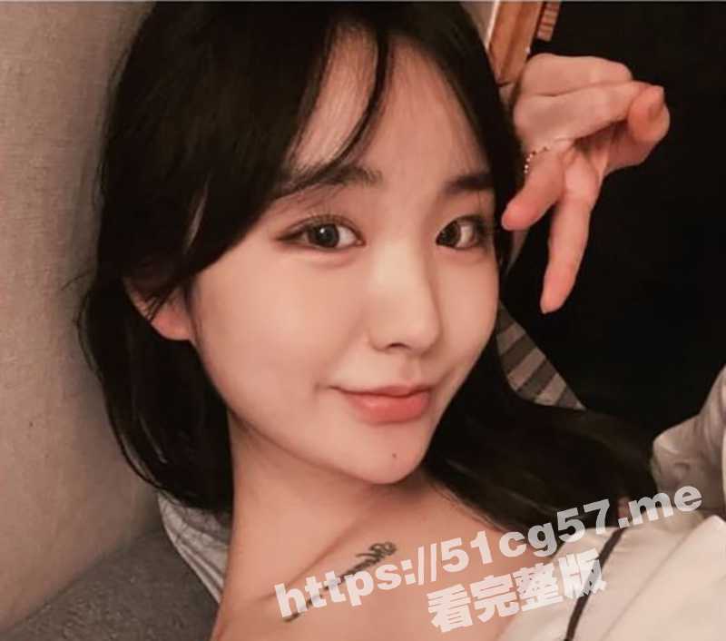 首尔地区的兄弟们避雷！城北区骚母狗 安在英 谈了两年发现背着我跟她同事约炮 必须曝光她！-51吃瓜网