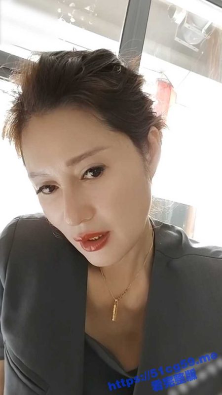 重金拿下足疗店技师 气质熟女 无套抽插 口活娴熟女上摇摆榨精 搞了两次！-51吃瓜网