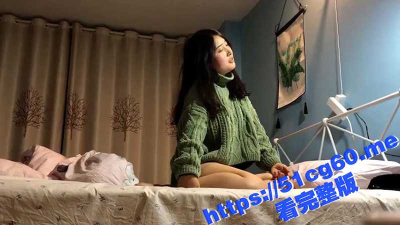 爽不爽 啊啊舒服 射哪里 射在我逼里！极品肉欲女友 微胖界的女神 撅着大肥屁屁吃鸡 后入冲刺内射 射得超尽兴！-51吃瓜网