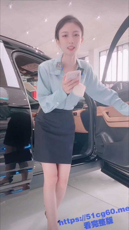 梦杰的眼镜骚母狗直播卖车啦！东莞虎门金瑞达领克 女销售塞跳蛋直播讲车 这是被人遥控了吧！-51吃瓜网