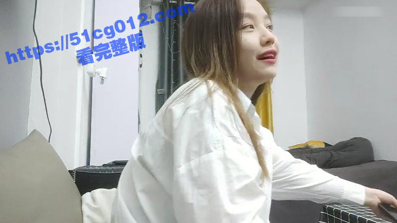 八块腹肌帅哥 麻辣王子 约操丰满的00后嫩妹 鏖战40多分钟把妹妹搞得精疲力尽 操到妹妹小穴受不了-51吃瓜网