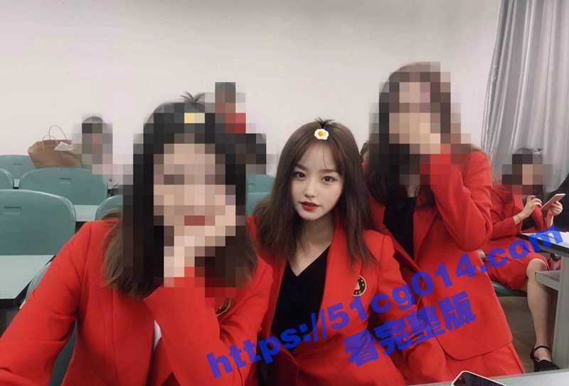 毕业聚会拿下醉酒班花 橘衣女神被各种玩弄蹂躏 超高颜值口爆樱桃小嘴满足征服欲！-51吃瓜网