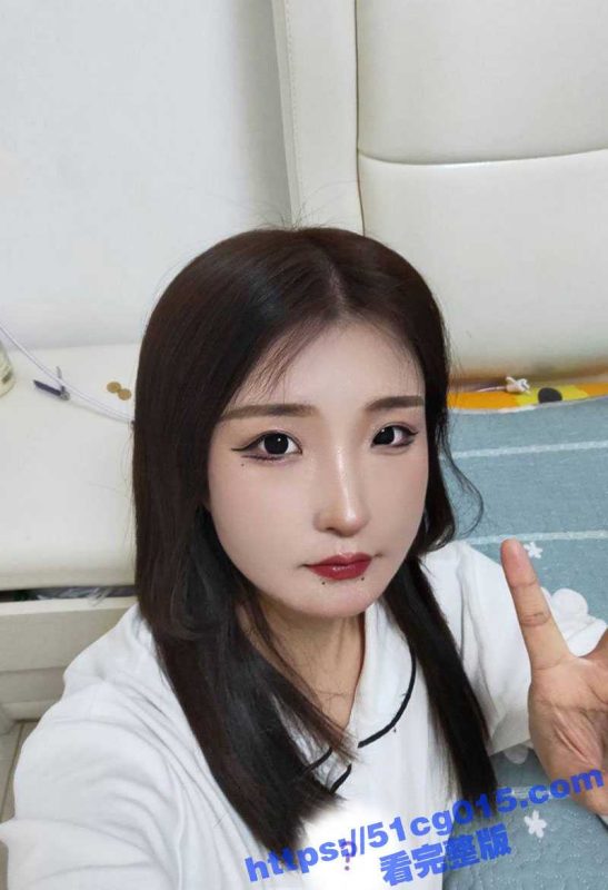 廊坊文安幼师 杨甜 表面清纯的她在私下竟然给前男友拍大尺度全裸自拍！彰显淫荡母狗风骚气息！-51吃瓜网