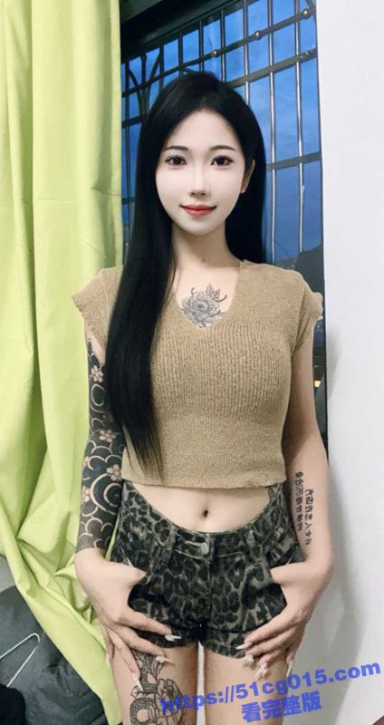 快手主播高冷小美 身材纤细极品 直播时撩裙子抽烟展示身材 本想钓大哥结果被关禁闭-51吃瓜网