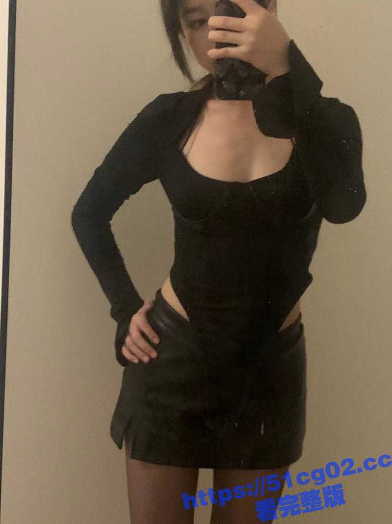 山东极品文员反差婊 身高虽然只有162 但身材比例特别好 背着老公出来偷情 毒龙上位疯狂摇动 - 51吃瓜网-51吃瓜网