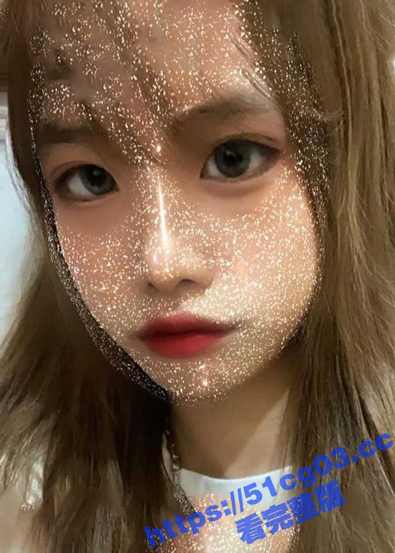 台中超可爱大学生学妹与前男友开房做爱视频被泄密 可爱妹妹的美乳被前男友种满草莓 还要被连续干两炮 - 51吃瓜网-51吃瓜网