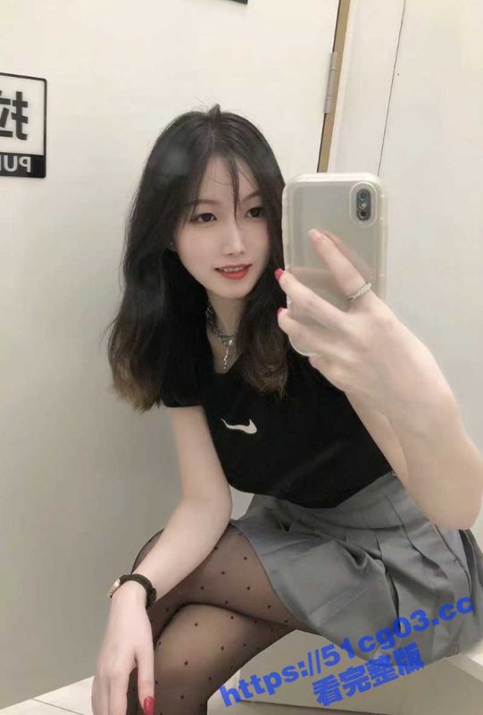 黑丝高跟美女翘起屁股求操 软嫩玉乳疯狂揉搓 握住玉腿疯狂抽插 操得她叫爸爸 今日打飞机素材就她了-51吃瓜网