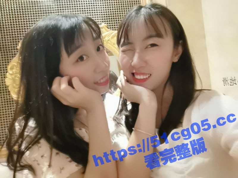 极品双胞胎 王语蓉 王语菡 身高体重颜值均一样 甚至逼型都一样 唯一的区别是妹妹的小穴比较紧-51吃瓜网