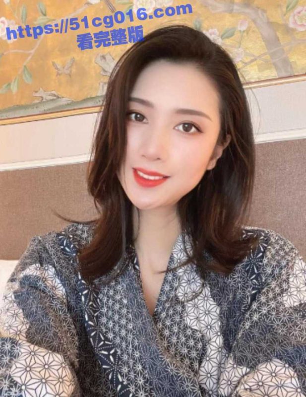 又是你们最爱的熟女阿姨 好朋友的妈妈微醺状态被我无情抽插 反差感十足!-51吃瓜网