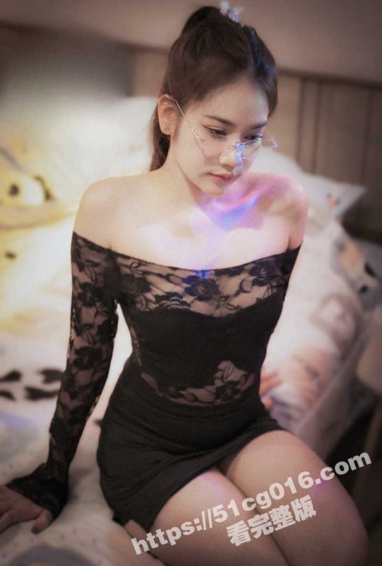 台湾骚水娃 Bella贝拉 Leavesandheaven 最新作品AJ女神 模特身材天使脸蛋各种姿势抽插内射-51吃瓜网