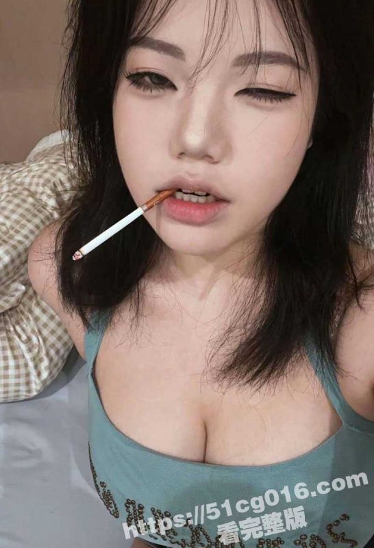 厦门工学院欧美身材的极品学生妹 郗悦彤 被炮友泄密性爱视频 校园公交车有钱就能上！-51吃瓜网