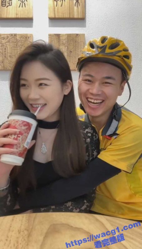 极品火辣身材美女全裸拿外卖 勾引美团外卖小哥进门操逼 严重怀疑这是美团外卖员招募宣传片-51吃瓜网