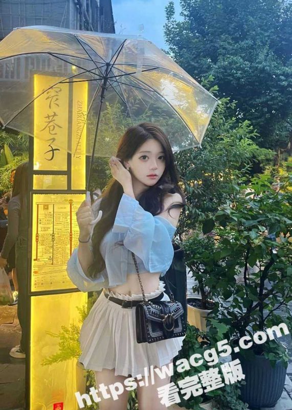 广州华商学院 大三 反差学生妹 欧阳瑾  校期间兼职做援交女 夜店勾搭黑人被带回酒店按住爆操！-51吃瓜网