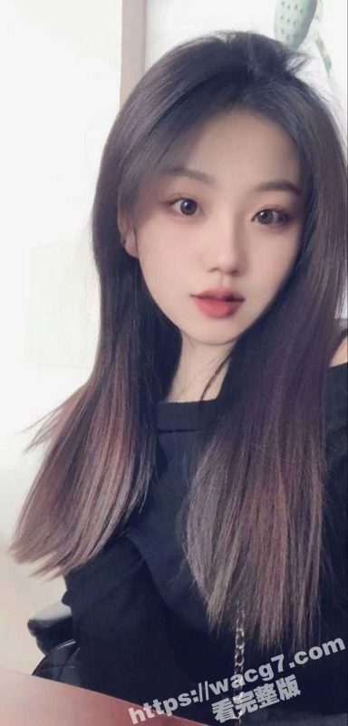 青岛大学杨馨玥 背着男友网聊发裸照约炮视频曝光！超极品白虎小穴太顶了！属实养眼！-51吃瓜网