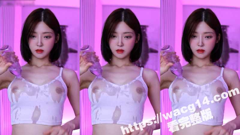 火辣网红soraa3袒胸露乳模拟性爱激情裸舞，湿身勾引各种销魂表情带你领略富豪的欢愉！-51吃瓜网