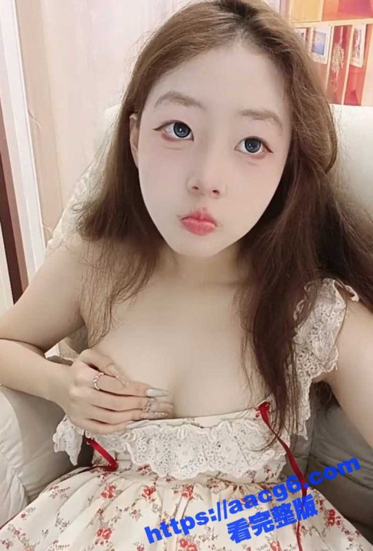 清纯校花高烧不退全裸热舞直播 粉嫩美乳反差诱惑 边咳边跳真是够敬业-51吃瓜网