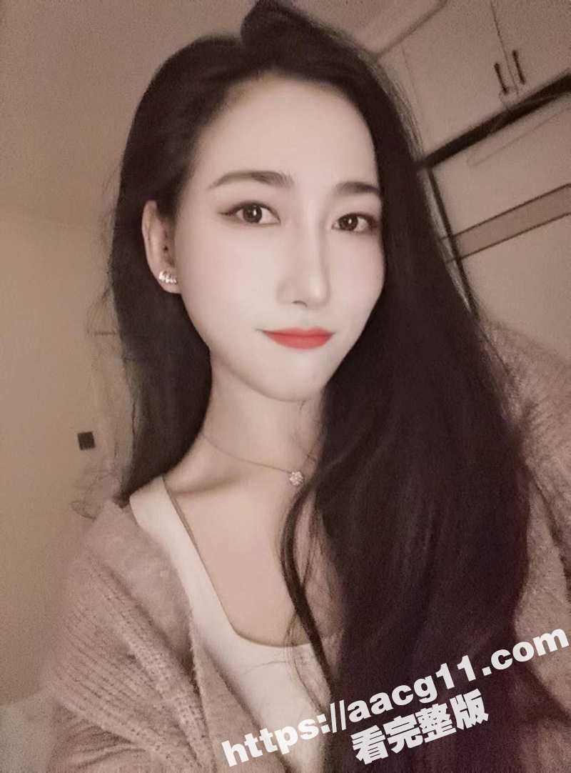 极品身材气质健身妹 私下却是母狗反差婊 穿上性感丝袜秀翘臀美腿 被金主大叔疯狂抽插后入 - 51吃瓜网-51吃瓜网