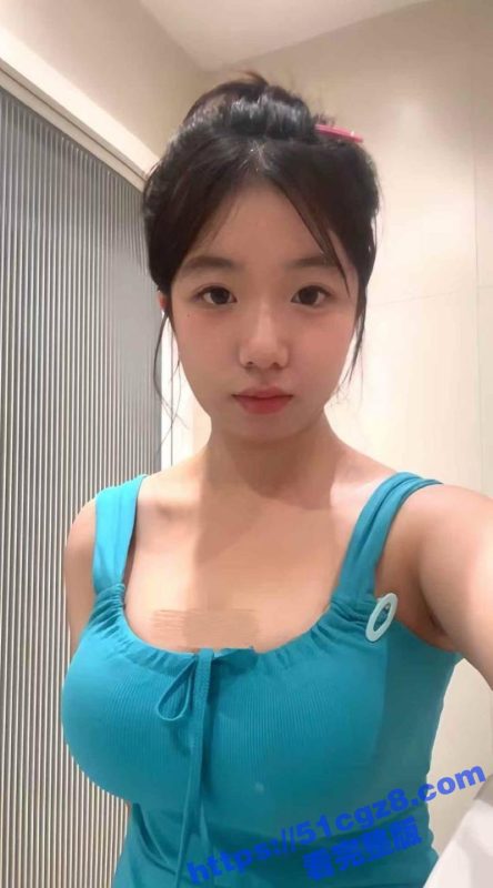 重庆交通大学极品学生妹 刘雅心 不雅视频流出 人造白虎逼超级粉嫩 被疯狂后入翘臀呻吟声十分动人-51吃瓜网