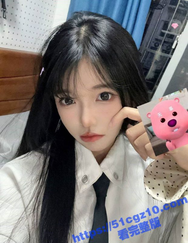 超清纯漂亮的学生妹 网调视频流出 粉嫩的馒头逼在灵动的手指下泛出晶莹剔透的淫水-51吃瓜网