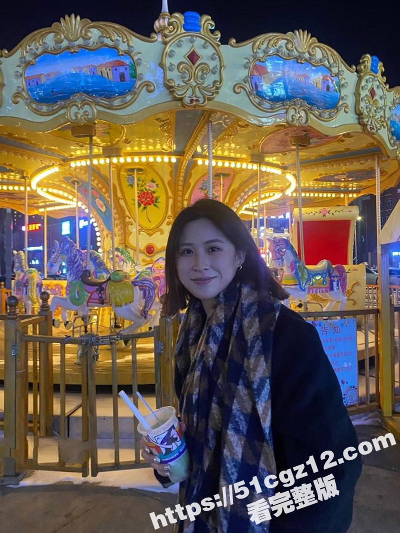 河南社旗县母狗蒋思娣 肥臀长腿人妻少妇 结婚后偷情前男友 深情吃鸡后入肥臀 被老公发现后曝光 - 51吃瓜网-51吃瓜网