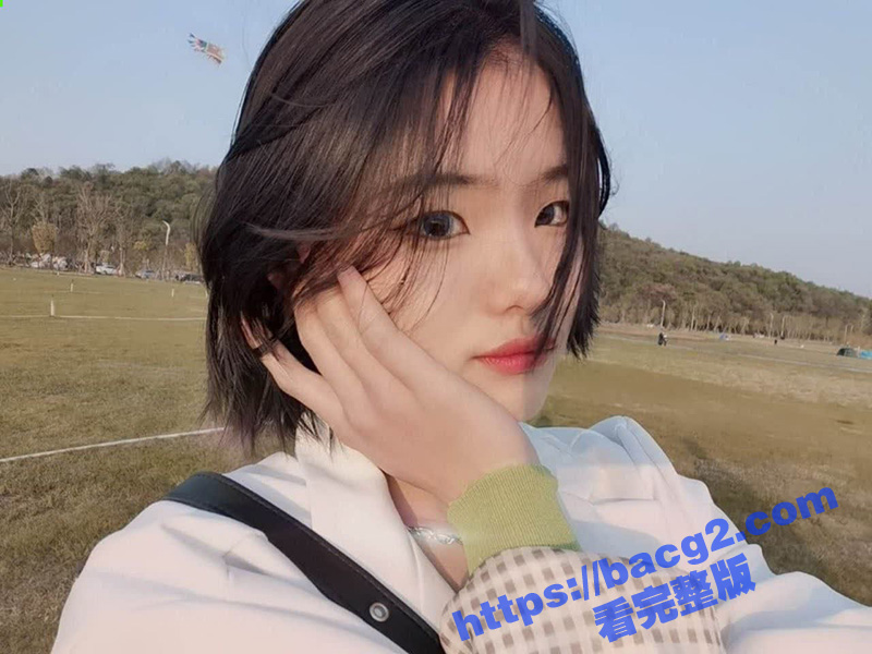 高颜值清纯女大学生 江婉莹 毕业后分手被渣男曝光 最喜欢口爆吞精骚货 每次做爱都要吃掉精液 - 51吃瓜网-51吃瓜网