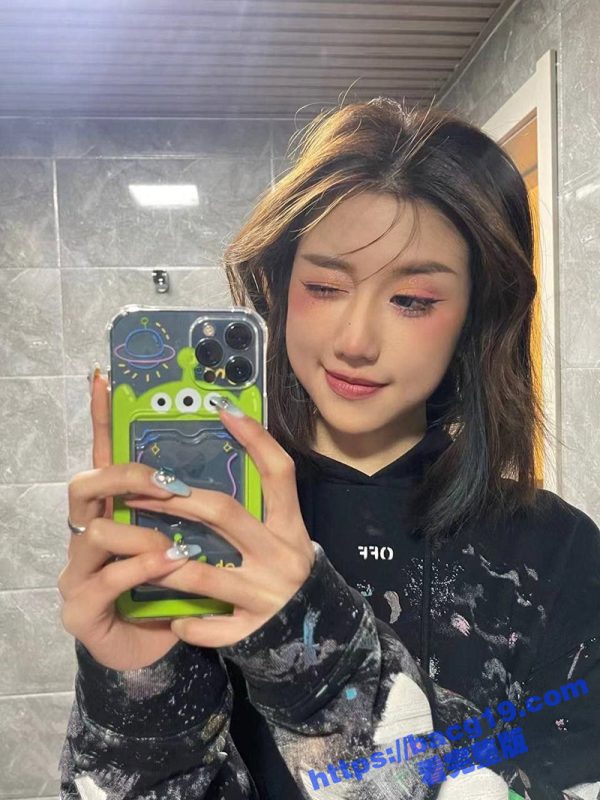 清纯大学生 李雨昕 性爱视频曝光第二弹 娇小身躯惨遭富二代巨物疯狂蹂躏-51吃瓜网