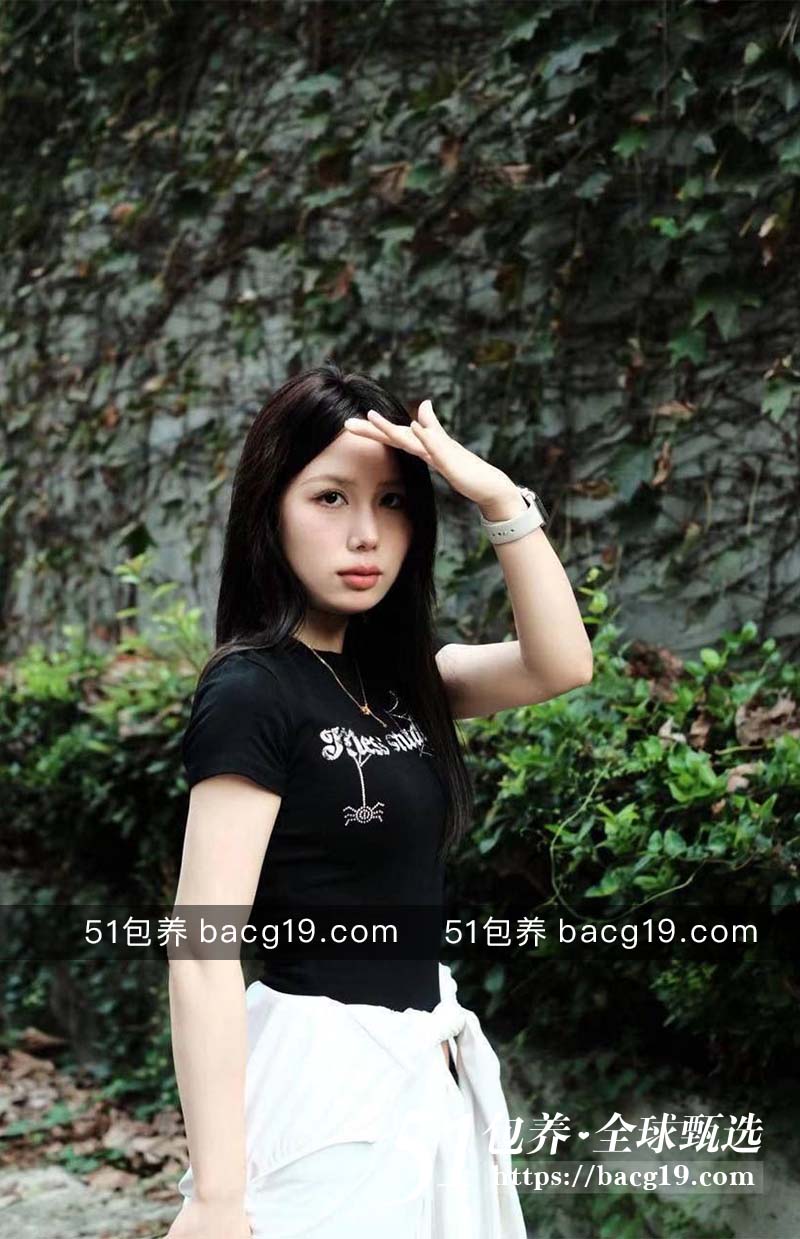 51包养 高端私人定制 | HB022607 武汉冷艳护士小姐姐 质量保真 假一赔十 - 51吃瓜网-51吃瓜网