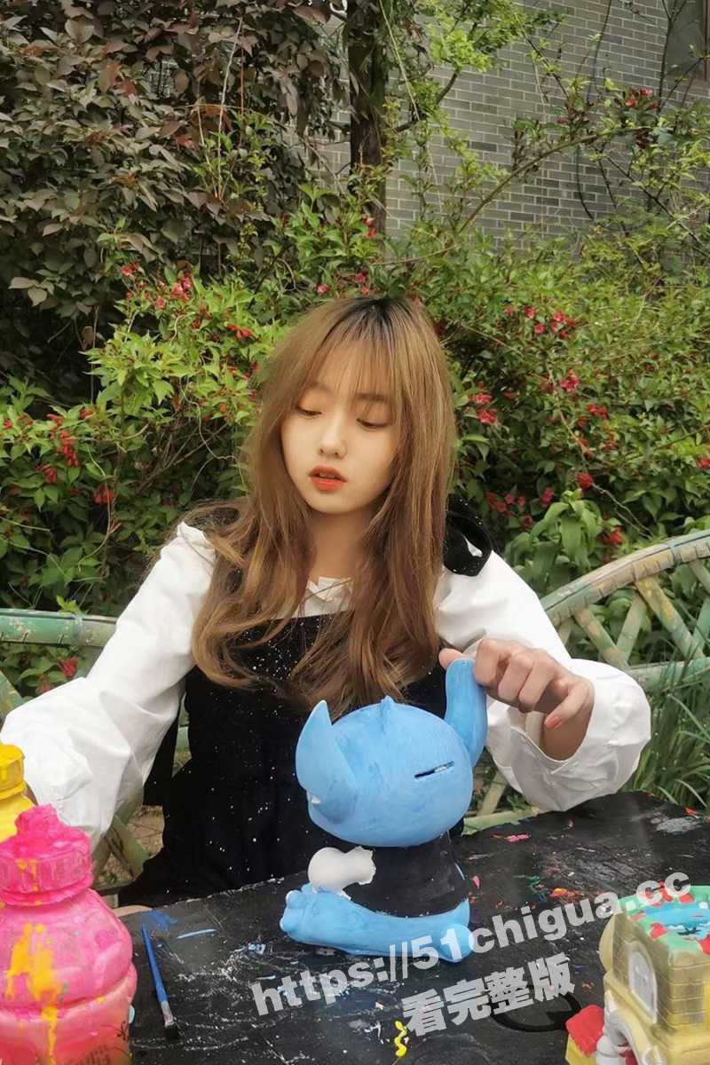 沈阳师范大学 刘鑫 外表可爱内心淫荡的重度反差母狗 嫩穴后庭双向开发 各种玩具自慰淫叫声不断! - 51吃瓜网-51吃瓜网